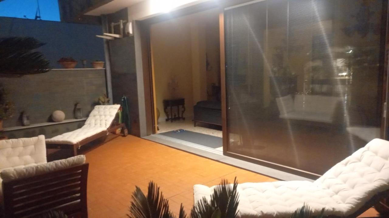 Confortevole باري المظهر الخارجي الصورة