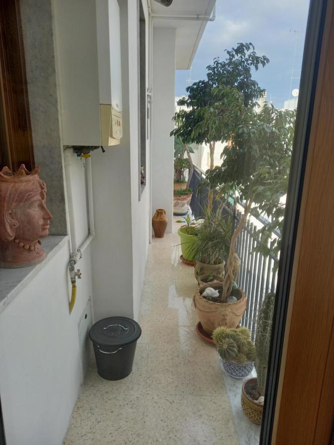 Confortevole باري المظهر الخارجي الصورة