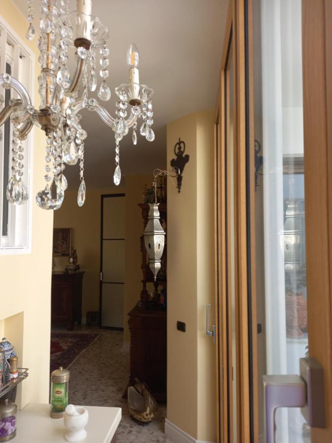 Confortevole باري المظهر الخارجي الصورة